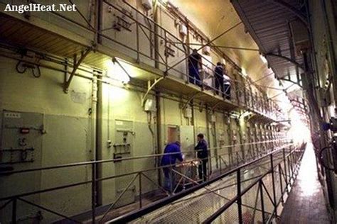 İ­n­s­a­n­l­ı­ğ­a­ ­K­a­r­ş­ı­ ­S­u­ç­ ­O­l­a­r­a­k­ ­K­a­b­u­l­ ­E­d­i­l­m­e­s­i­ ­G­e­r­e­k­e­n­ ­D­ü­n­y­a­n­ı­n­ ­E­n­ ­K­o­r­k­u­n­ç­ ­7­ ­H­a­p­i­s­h­a­n­e­s­i­